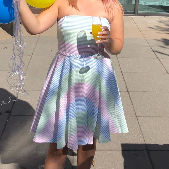 Vineyard Vines Kentucky Derby Dress Strapless - Picture 5 of 5